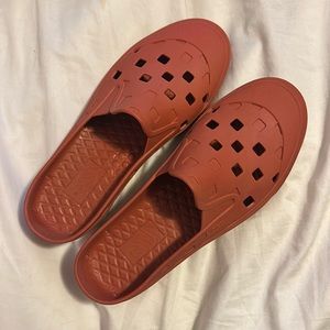 Vans slip ons